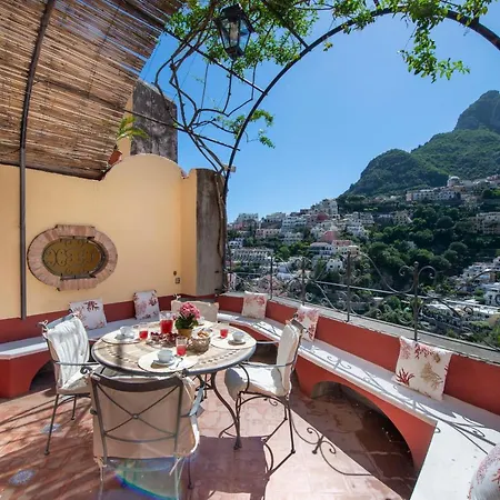 Semesterbostad Casa Giulia - Sophisticated With View *