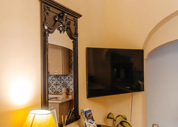 Casa Giulia - Sophisticated With View 度假居 *