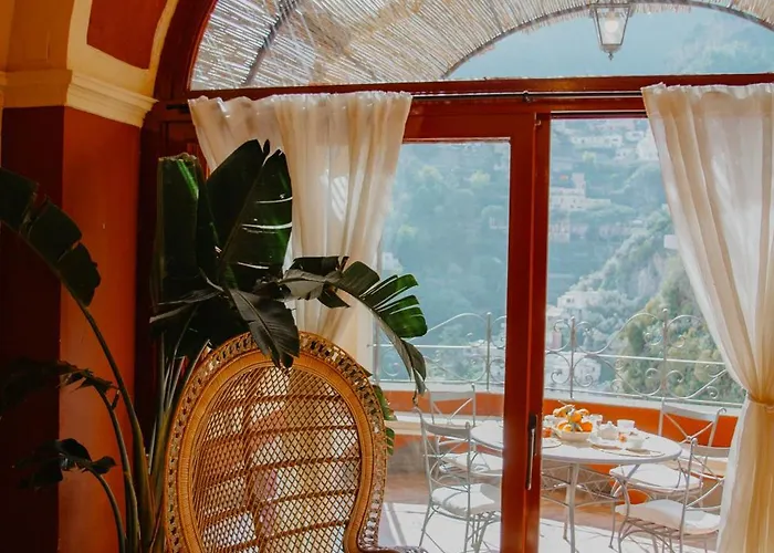 Casa Giulia - Sophisticated With View Hébergement de vacances