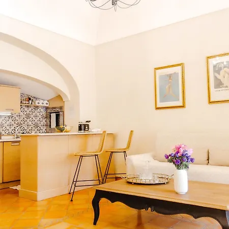 Casa Giulia - Sophisticated With View Дом отдыха *